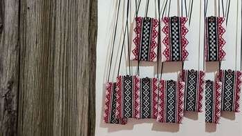 Stylish sling bag that securely holds a mobile phone